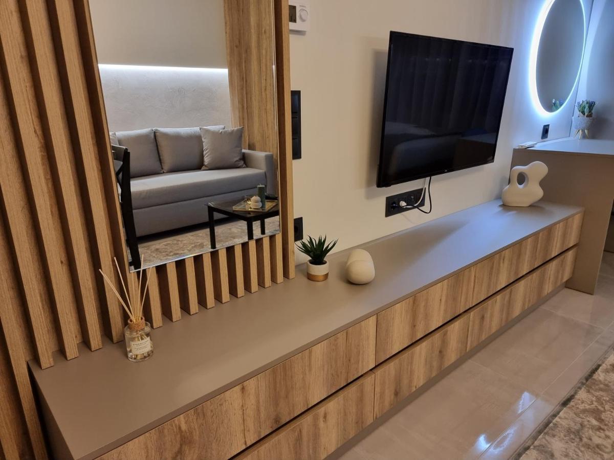 Iris City Center Premium Studio Thessalonique Extérieur photo